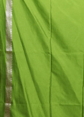 Green Dupion Silk Saree With Blouse Piece