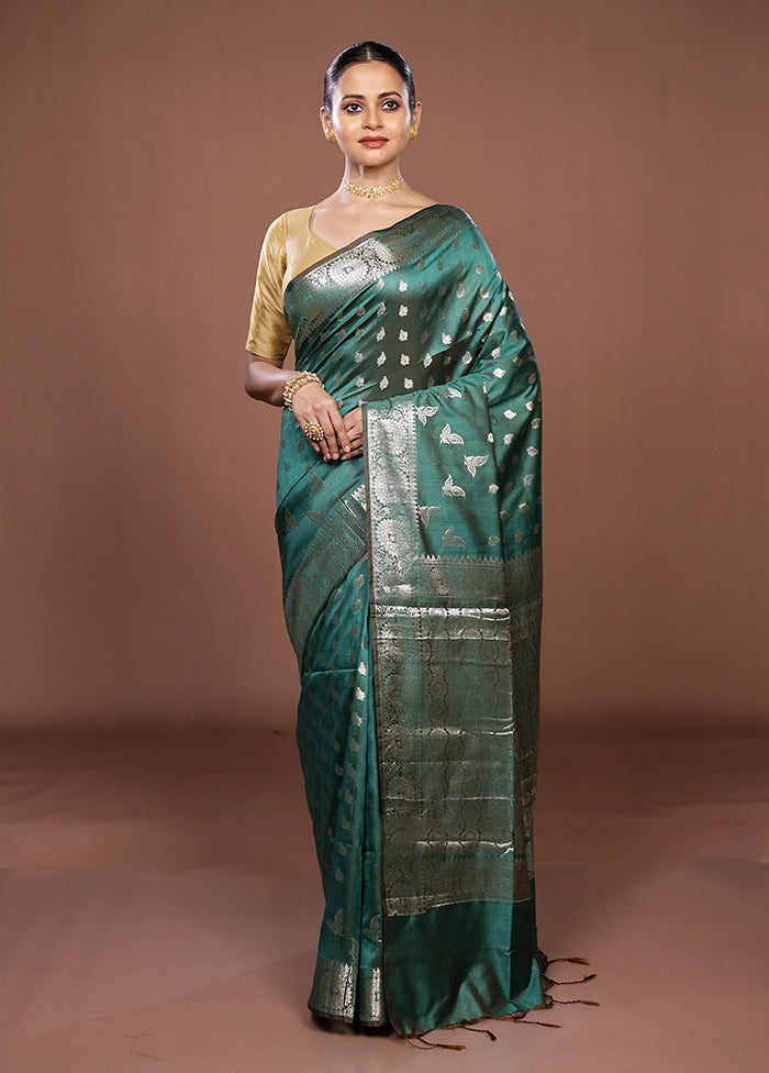 Green Dupion Silk Saree With Blouse Piece