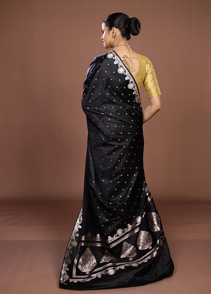 Black Katan Silk Saree With Blouse Piece