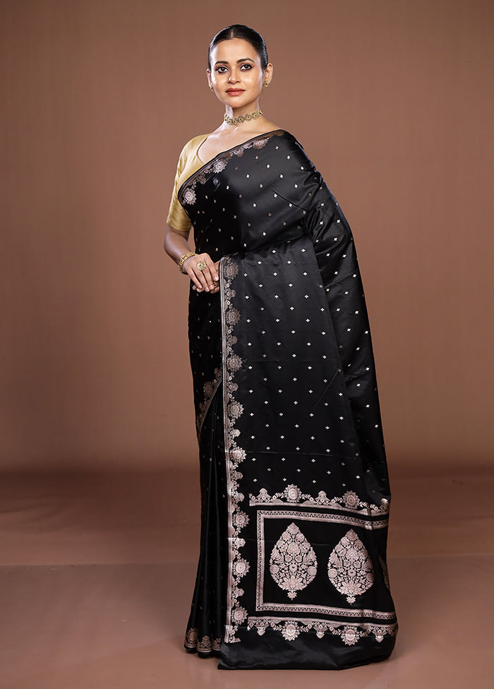 Black Katan Silk Saree With Blouse Piece