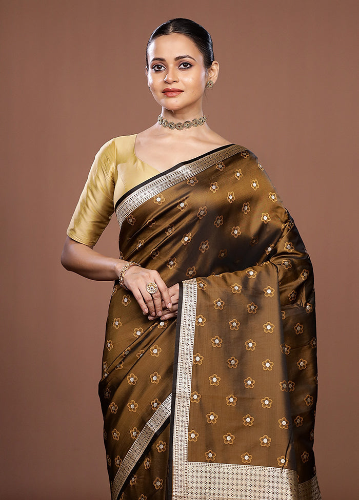 Green Katan Silk Saree With Blouse Piece