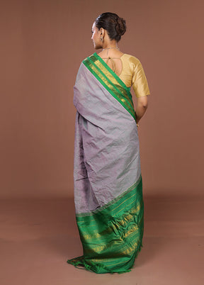 Green Gadwal Pure Silk Saree Without Blouse Piece