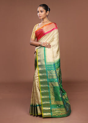 Cream Gadwal Pure Silk Saree Without Blouse Piece