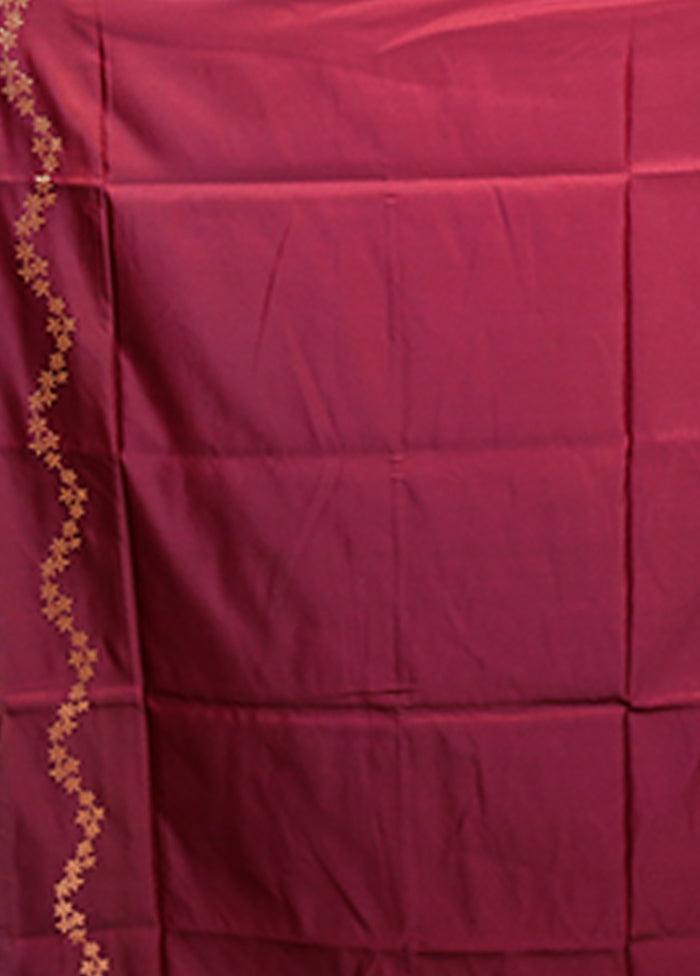 Purple Banarasi Silk Saree With Blouse Piece