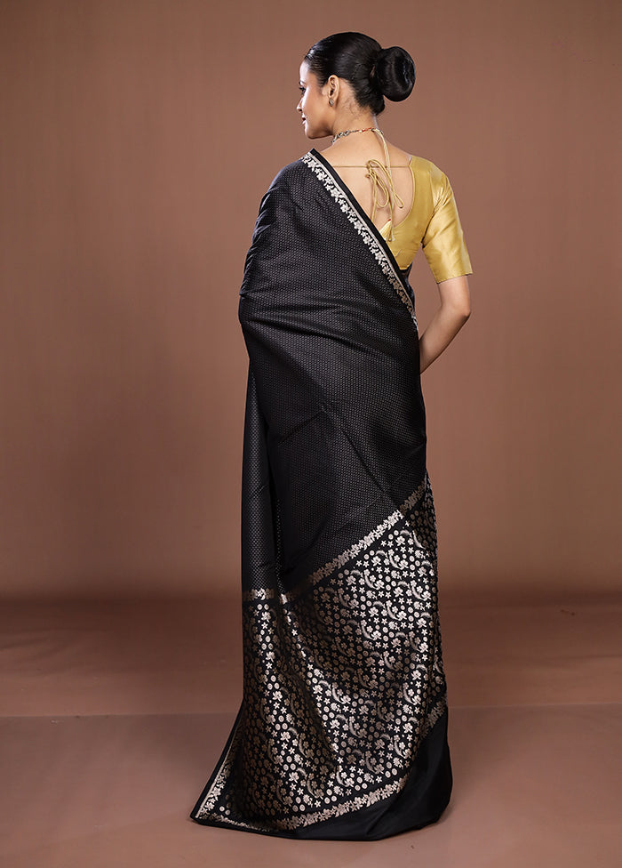 Black Katan Silk Saree With Blouse Piece
