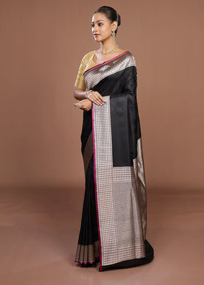Black Katan Silk Saree With Blouse Piece