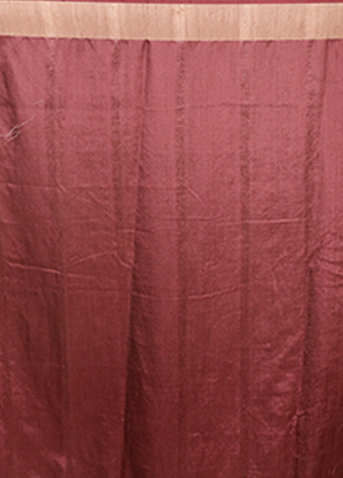 Cream Tussar Silk Saree With Blouse Piece