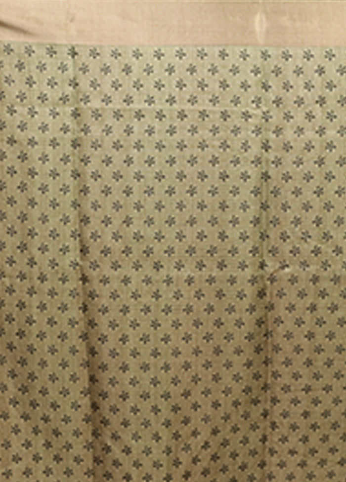Cream Tussar Silk Saree With Blouse Piece