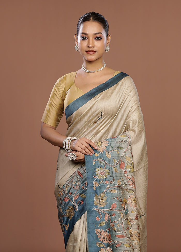 Cream Tussar Silk Saree With Blouse Piece