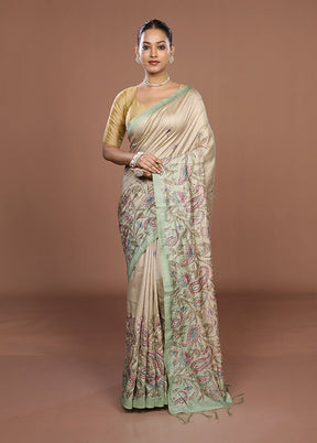 Cream Tussar Silk Saree With Blouse Piece