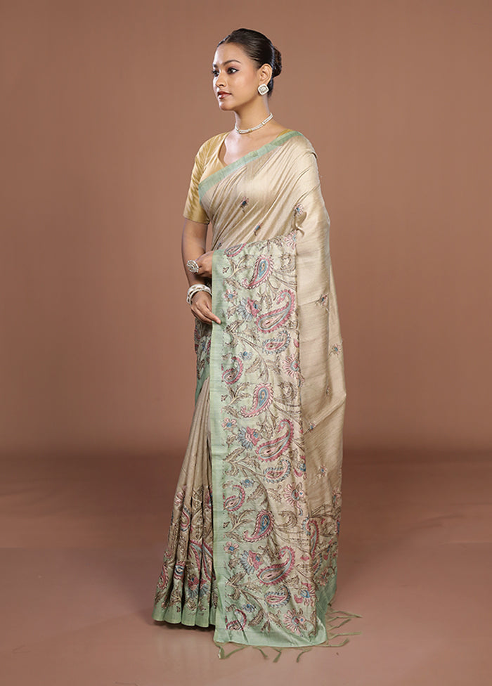 Cream Tussar Silk Saree With Blouse Piece