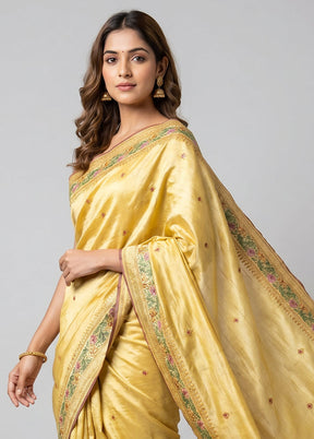 Cream Tussar Silk Saree With Blouse Piece