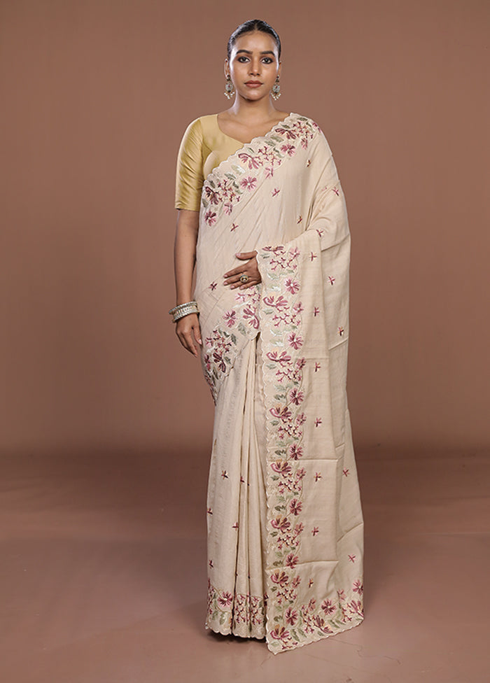 Cream Tussar Silk Saree With Blouse Piece
