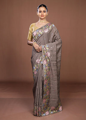 Cream Tussar Silk Saree With Blouse Piece
