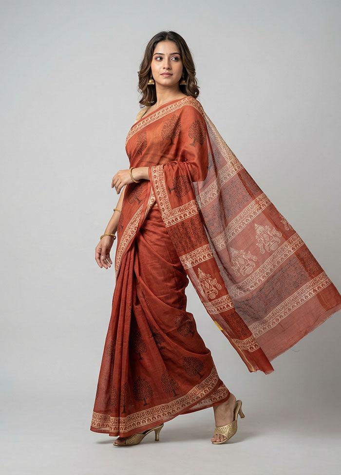 Maroon Printed Silk Saree Without Blouse Piece