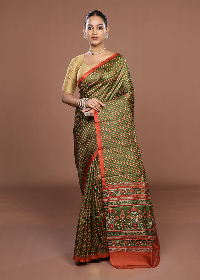 Green Printed Pure Silk Saree Without Blouse Piece