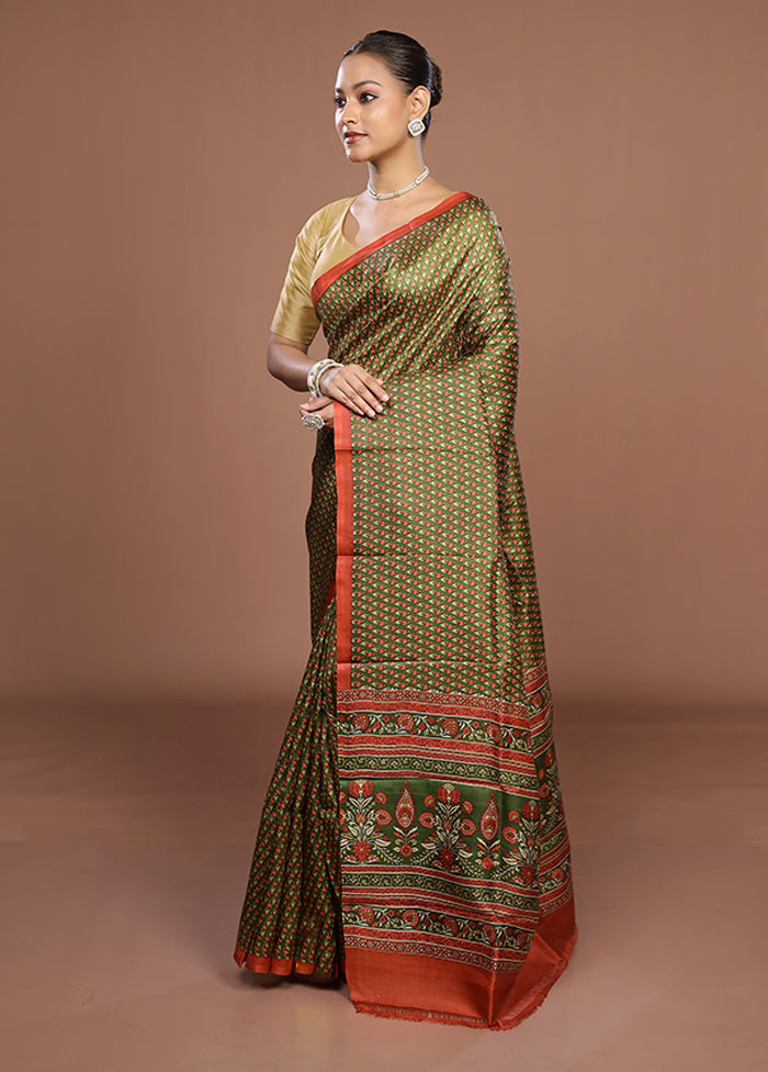Green Printed Pure Silk Saree Without Blouse Piece