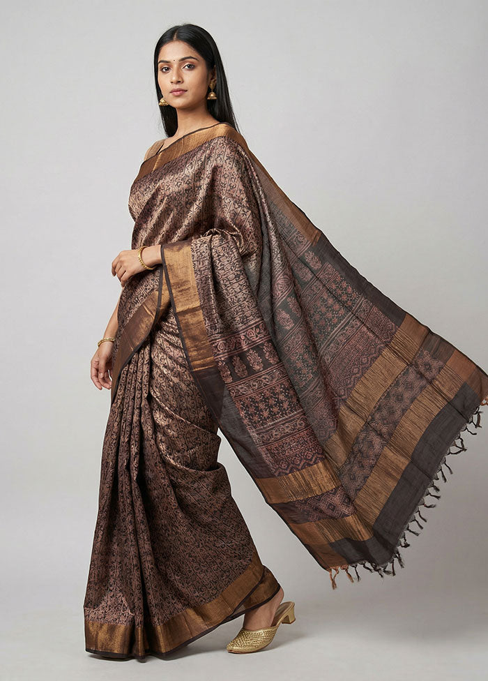 Grey Handloom Tussar Pure Silk Saree With Blouse Piece