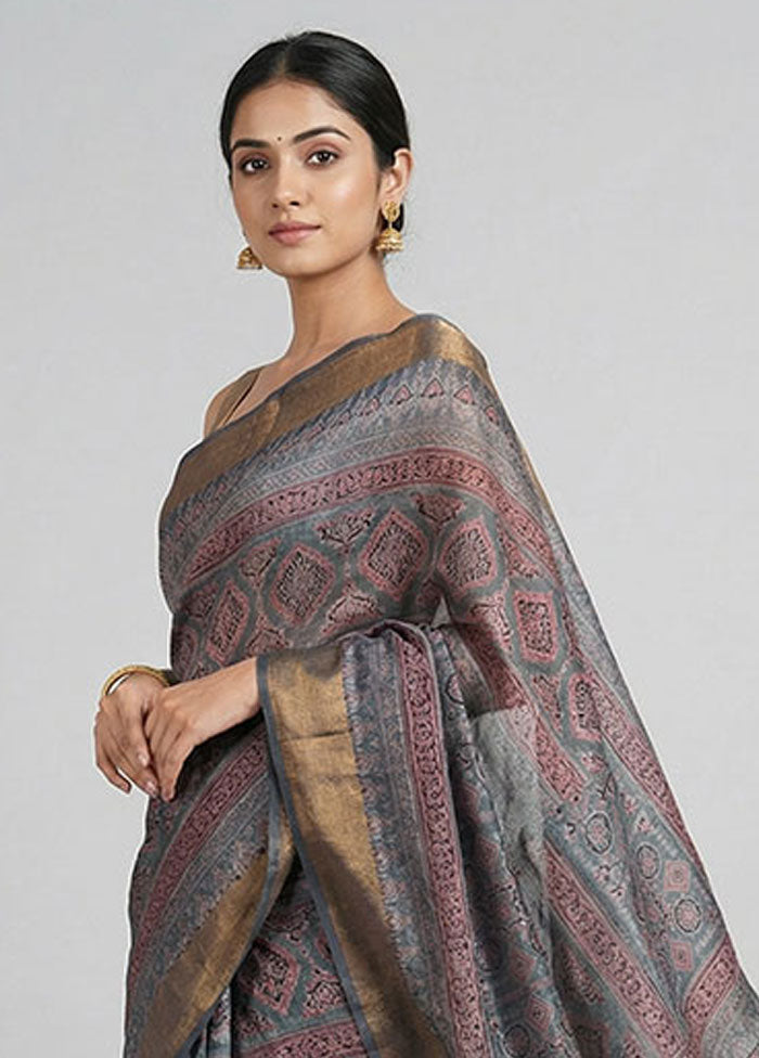 Grey Handloom Tussar Pure Silk Saree With Blouse Piece