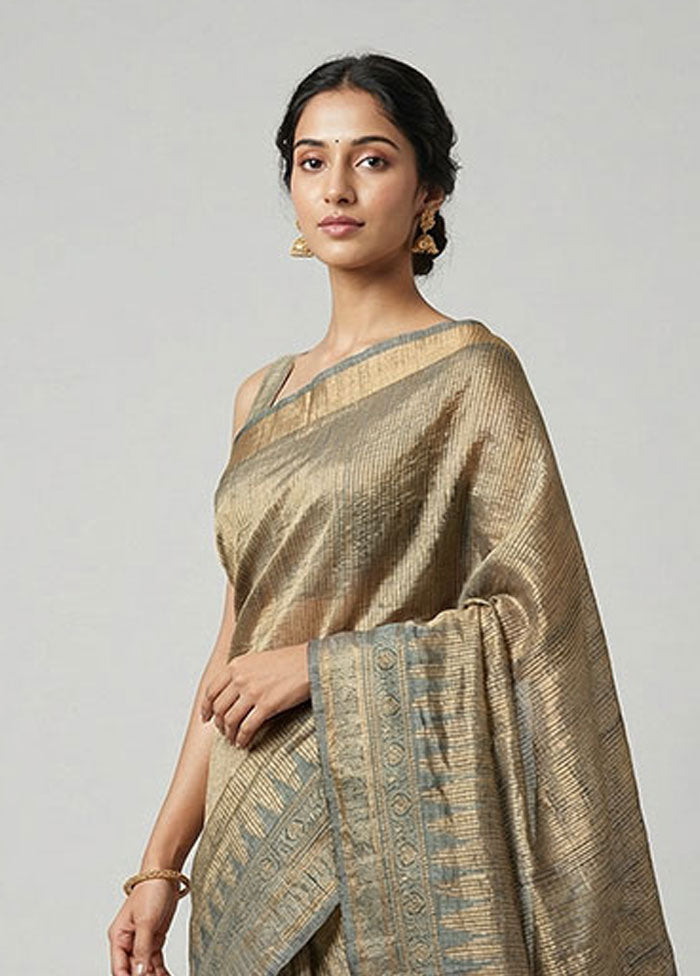 Green Handloom Tussar Pure Silk Saree With Blouse Piece