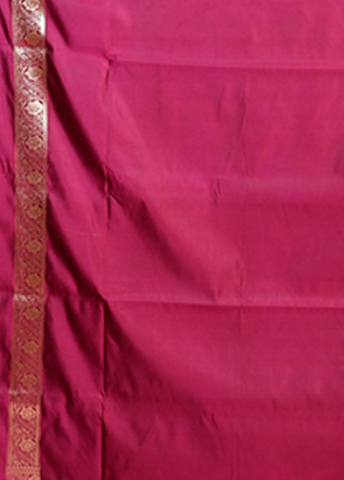 Purple Banarasi Silk Saree With Blouse Piece