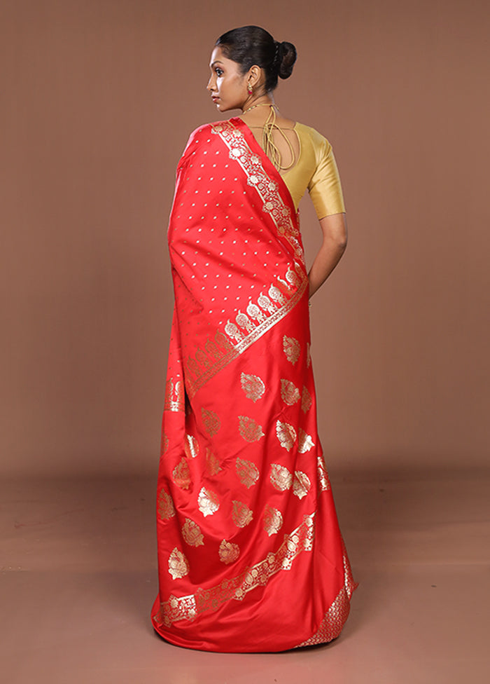 Red Banarasi Silk Saree With Blouse Piece