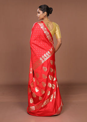 Red Banarasi Silk Saree With Blouse Piece