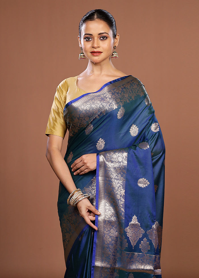 Blue Cotton Saree With Blouse Piece