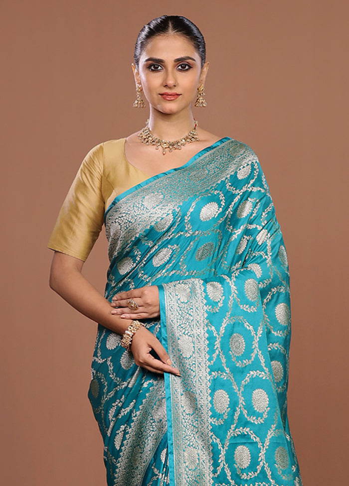 Blue Dupion Silk Saree With Blouse Piece