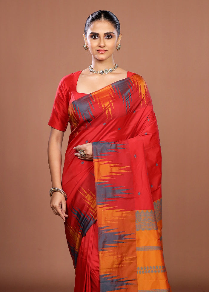 Red Kanjivaram Silk Saree With Blouse Piece