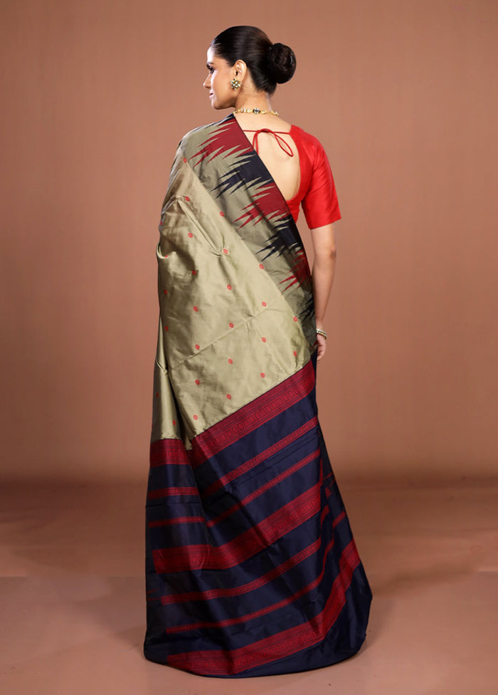 Grey Kanjivaram Silk Saree With Blouse Piece