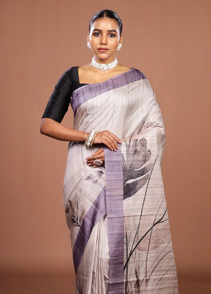 Cream Tussar Silk Saree With Blouse Piece