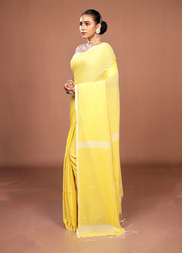 Yellow Matka Silk Saree With Blouse Piece