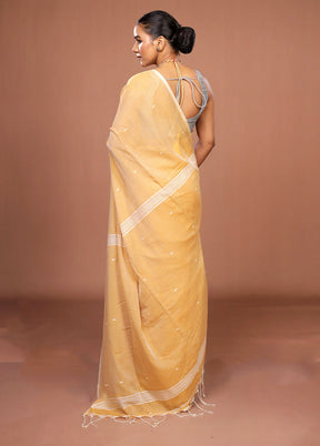 Yellow Matka Silk Saree With Blouse Piece