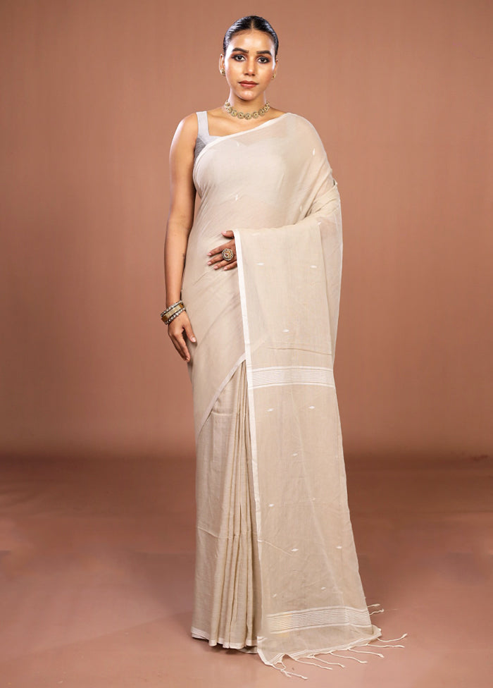 Cream Matka Silk Saree With Blouse Piece