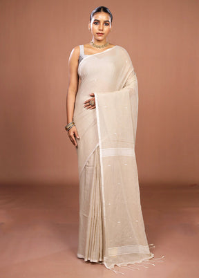 Cream Matka Silk Saree With Blouse Piece