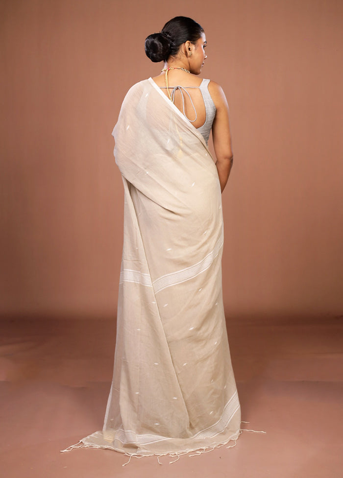 Cream Matka Silk Saree With Blouse Piece