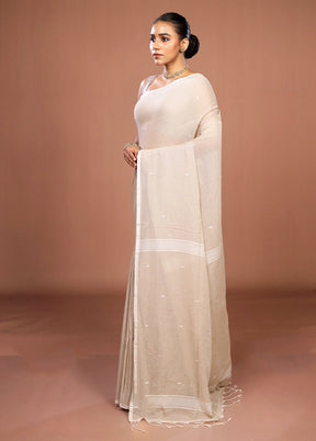 Cream Matka Silk Saree With Blouse Piece