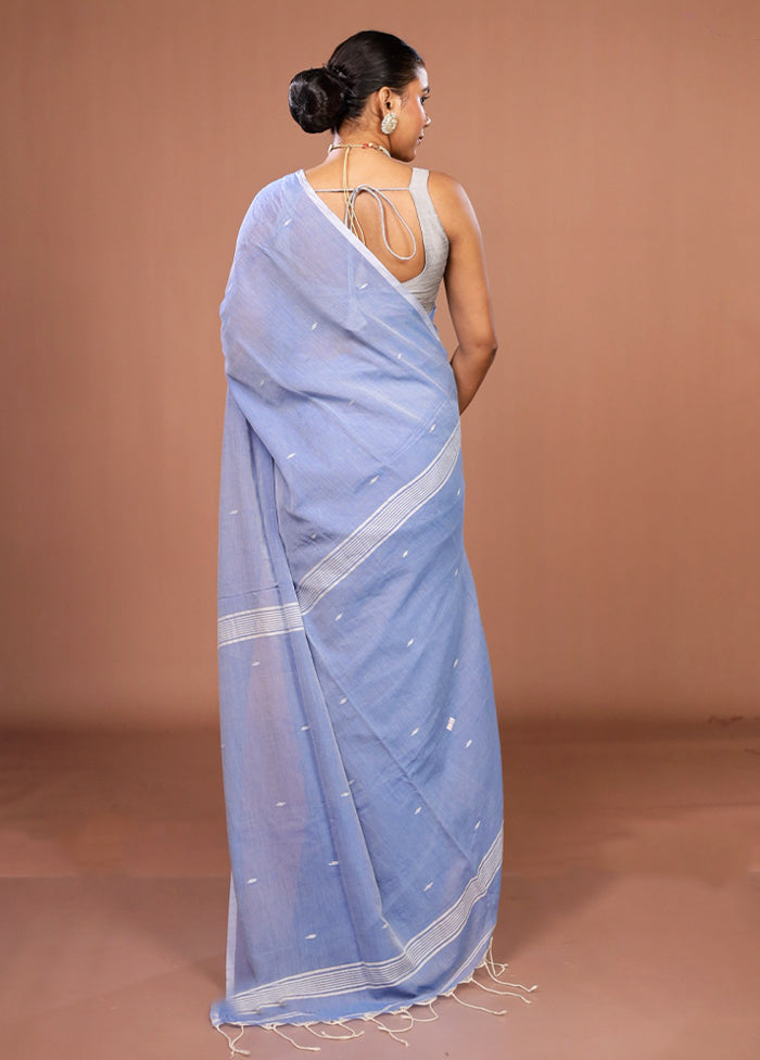 Blue Matka Silk Saree With Blouse Piece