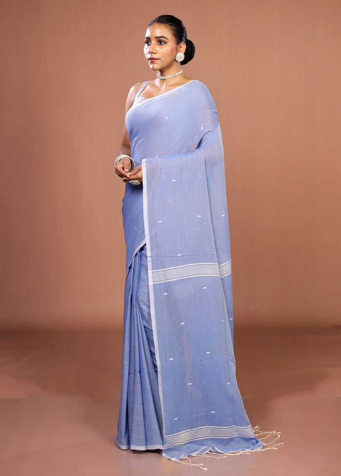 Blue Matka Silk Saree With Blouse Piece