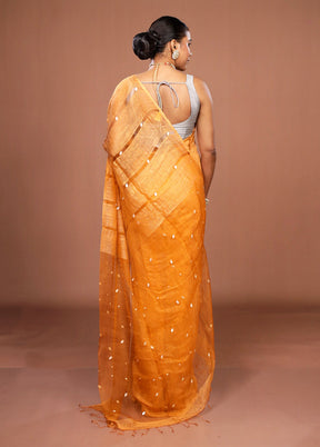 Yellow Matka Silk Saree With Blouse Piece