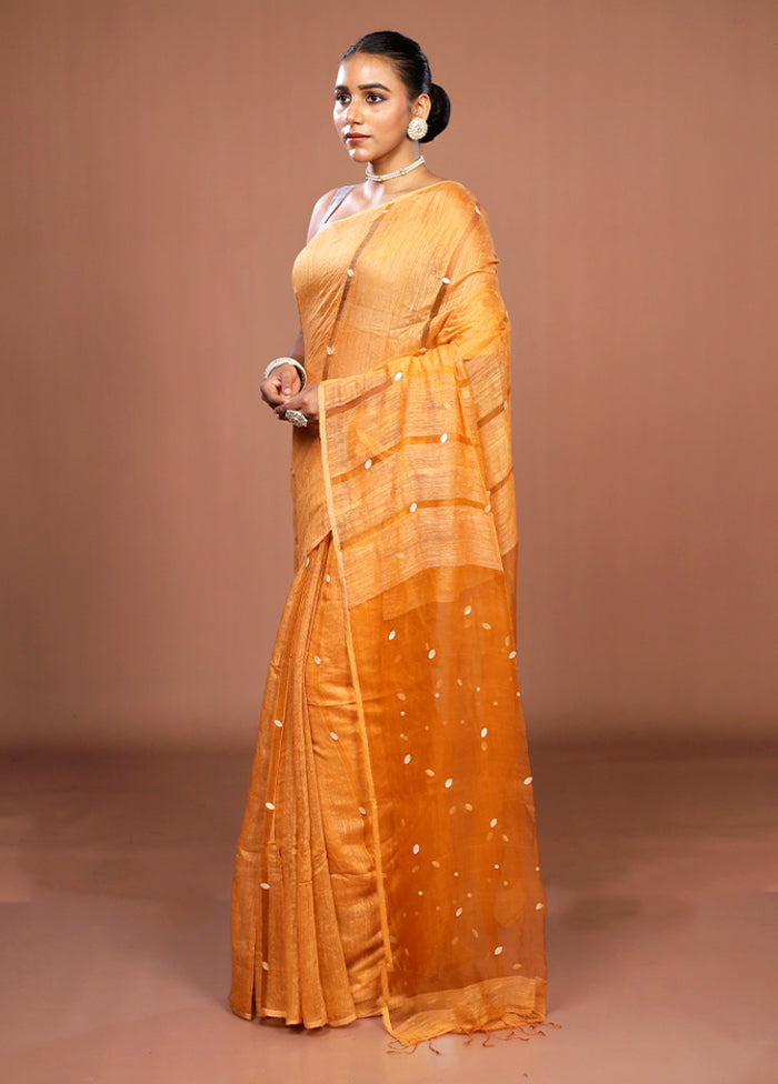 Yellow Matka Silk Saree With Blouse Piece