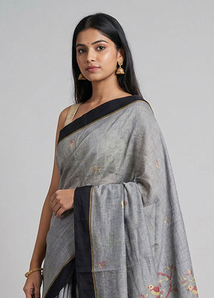 Grey Matka Silk Saree With Blouse Piece