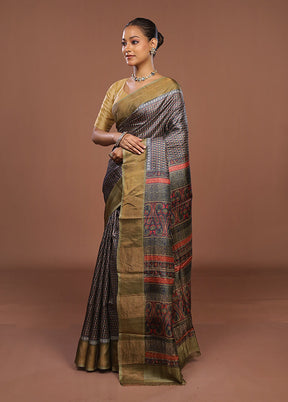 Grey Handloom Tussar Pure Silk Saree With Blouse Piece