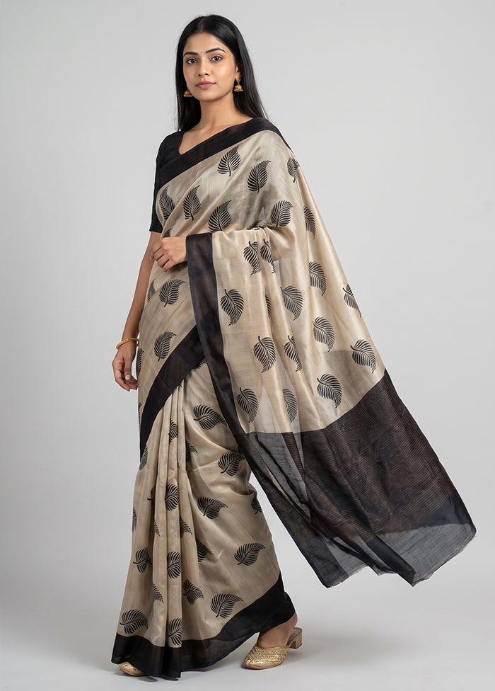 Cream Handloom Tussar Pure Silk Saree With Blouse Piece