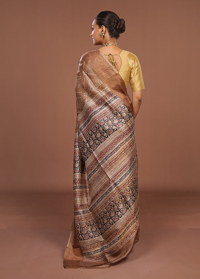 Cream Handloom Tussar Pure Silk Saree With Blouse Piece