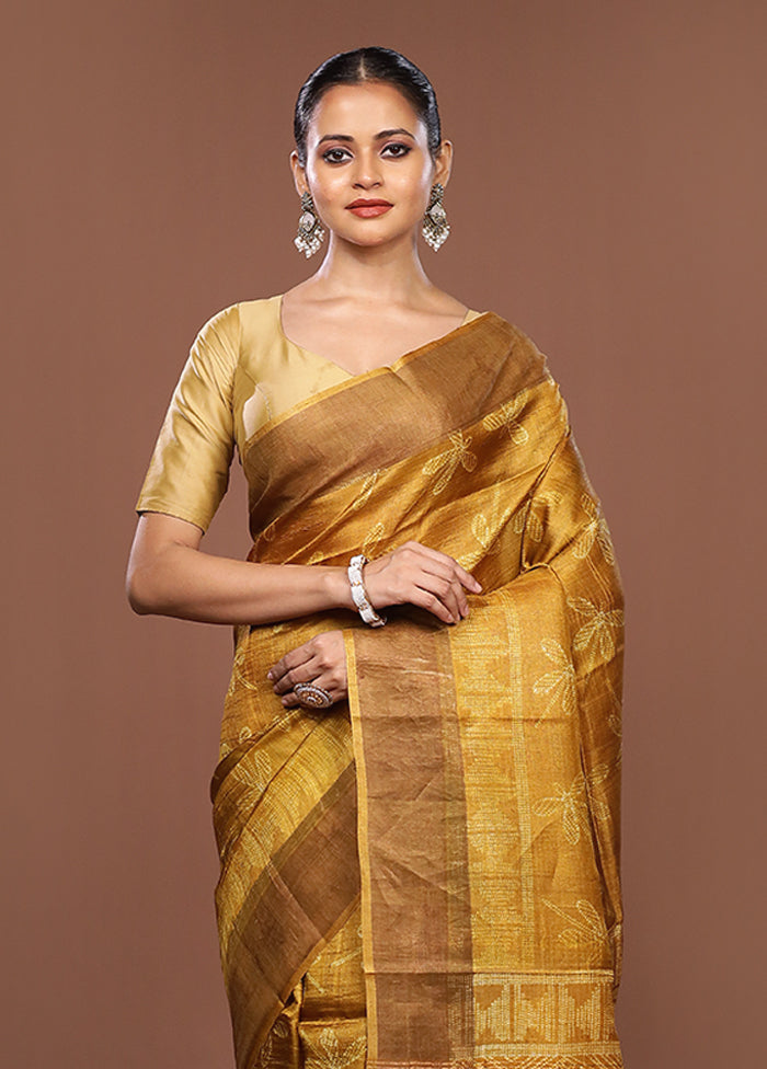 Yellow Handloom Tussar Pure Silk Saree With Blouse Piece