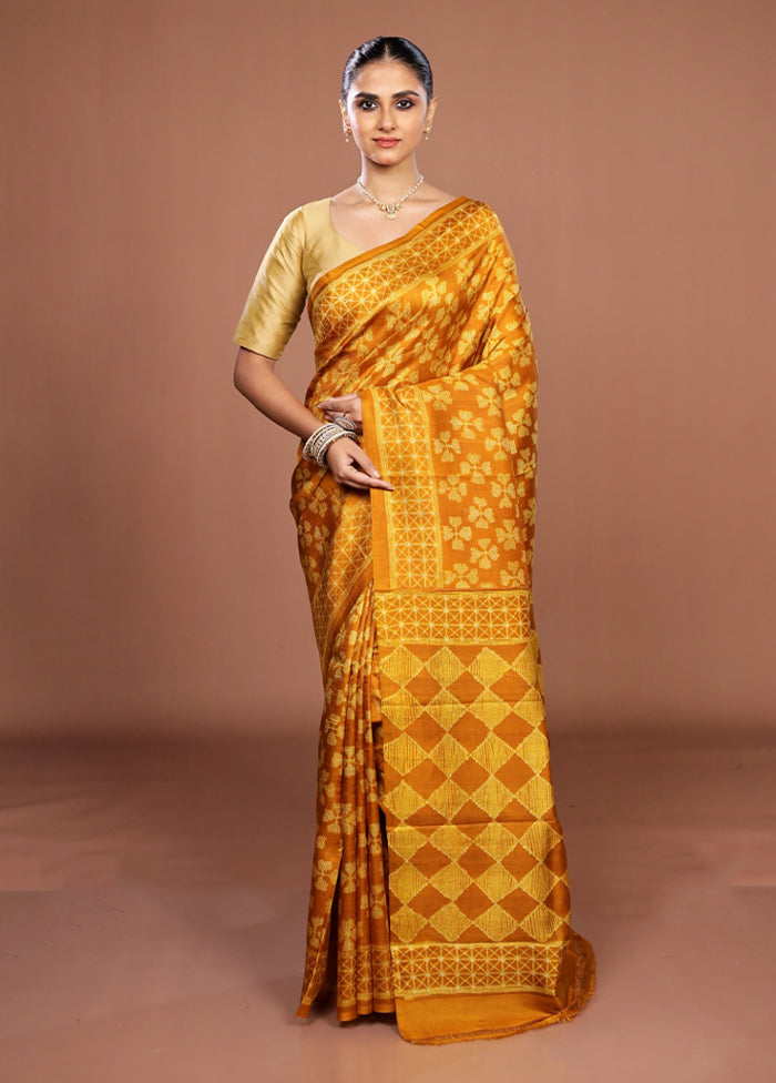 Yellow Tussar Silk Saree With Blouse Piece