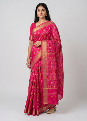 Pink Handloom Ikkat Pure Silk Saree With Blouse Piece