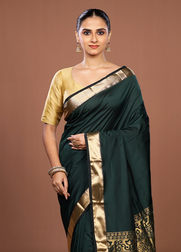 Green Kanjivaram Silk Saree With Blouse Piece